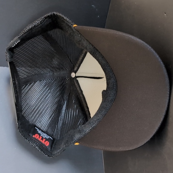 Otto Black and Gold VGHC Mesh/Snapback Trucker Hat - Picture 6 of 7